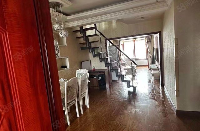 北疆欣园3室2厅110㎡33万二手房图片