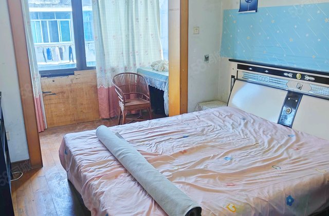 交通路二段18号院3室1厅70.91㎡43万二手房图片