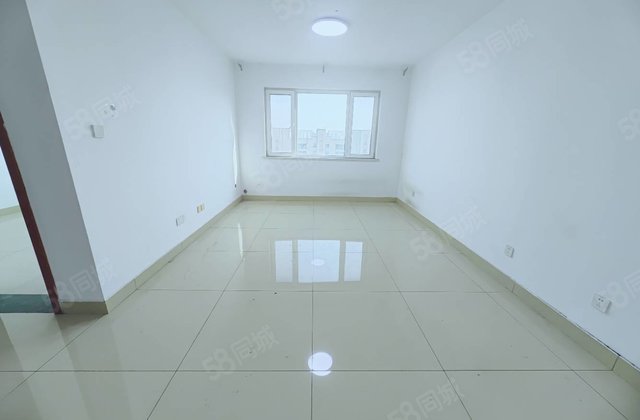 新一中对过，明康文馨园，商品好楼层，带车储，名筑印象旁，民生