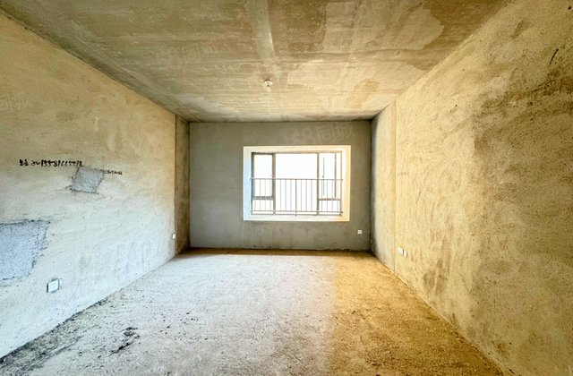 璞悦府4室2厅148.03㎡130万二手房图片