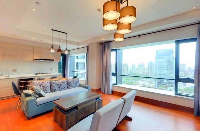 诚品居所1室2厅95.44㎡383万二手房图片