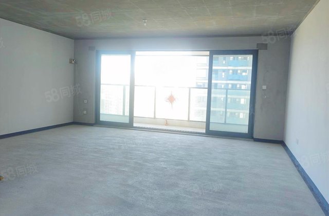 中交凤鸣东方4室2厅125.89㎡130万二手房图片