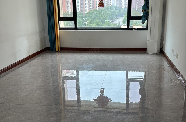 高价比 百合新城 一梯一户  带车储 免大税 房龄新