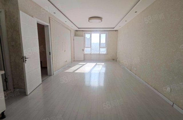 沈铁龙畔锦城2室2厅92.48㎡118万二手房图片