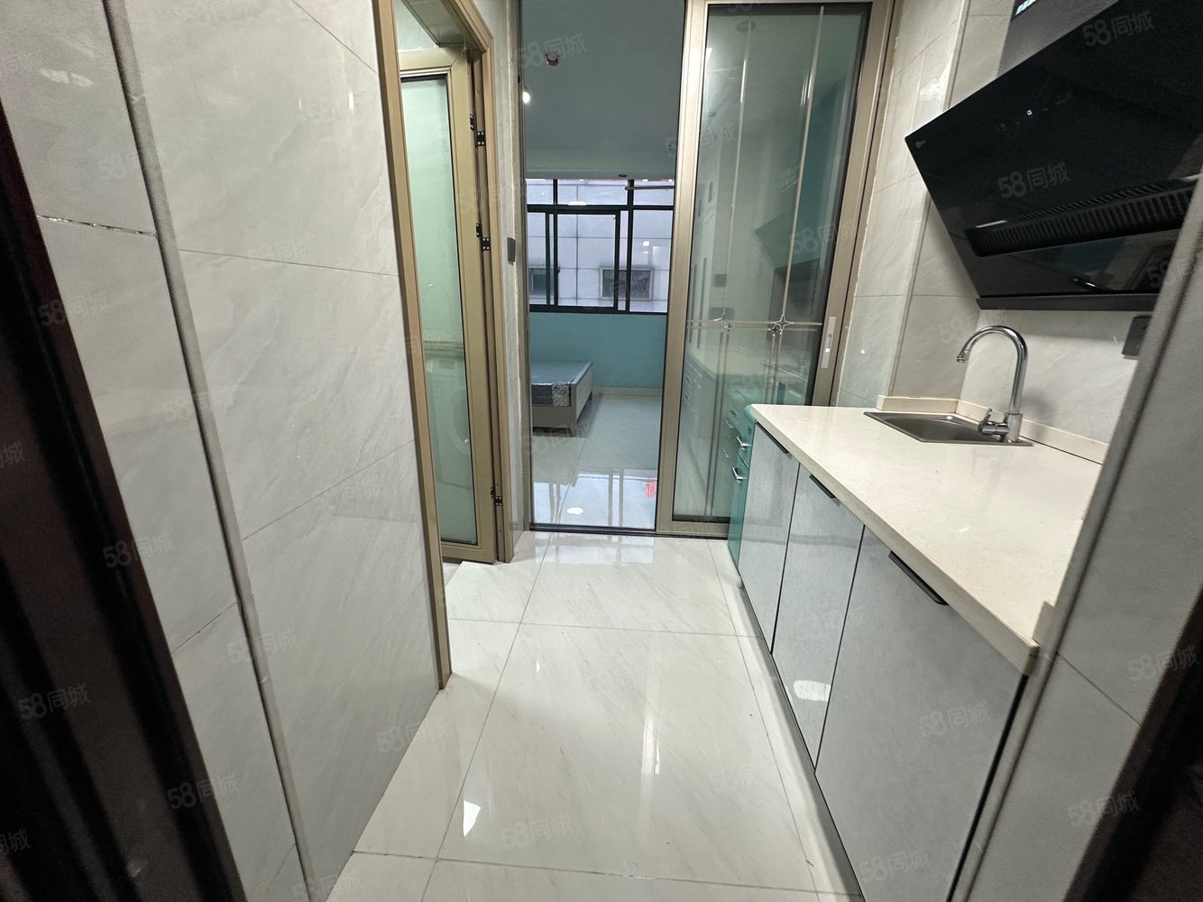 金沙广场1室1厅1卫34㎡东北19.8万