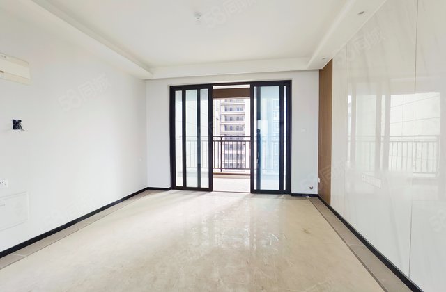 保利海德公园4室2厅124.24㎡183万二手房图片