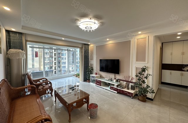 碧桂园云地天启3室2厅133㎡101万二手房图片