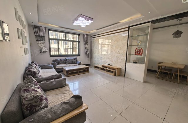 新出 东昌东 实验  滨河花园南区 地暖房精装修 三室朝阳