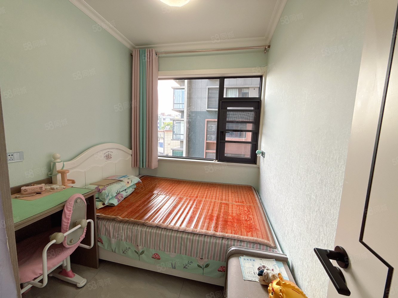 东风阳光城四期3室2厅1卫118㎡南北95万