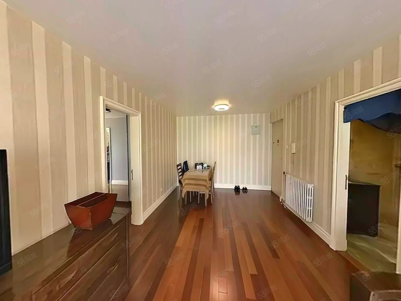 豆瓣小區(qū)(西區(qū))2室2廳1衛(wèi)91㎡東南1198萬(wàn)