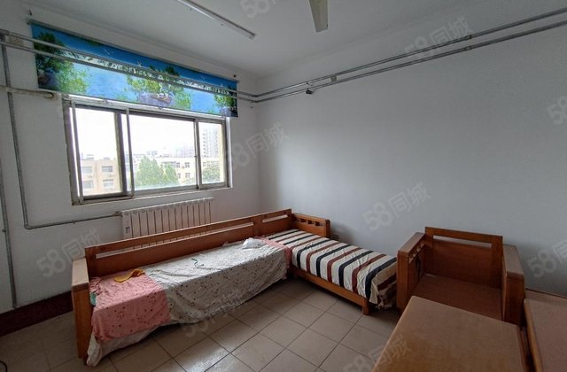 文轩中学附近老一中外国语龙山南区