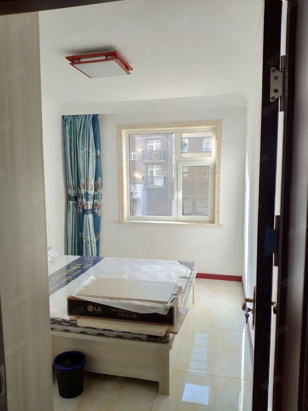 钻石名城(东丰)2室1厅1卫82.17㎡南45.8万