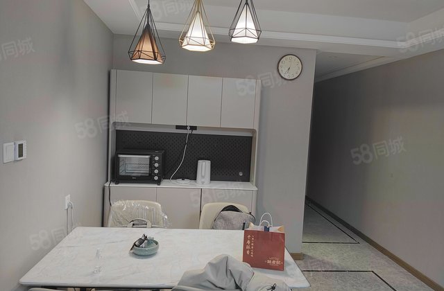 保利天禧(四期)2室1厅89.01㎡175万二手房图片