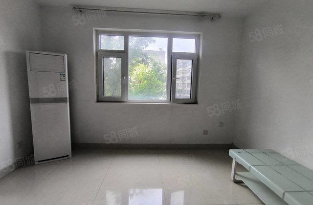 启明  对面 唐庄小区  南北通透  边户