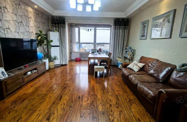 文昌和顺嘉府3室2厅147㎡328万二手房图片