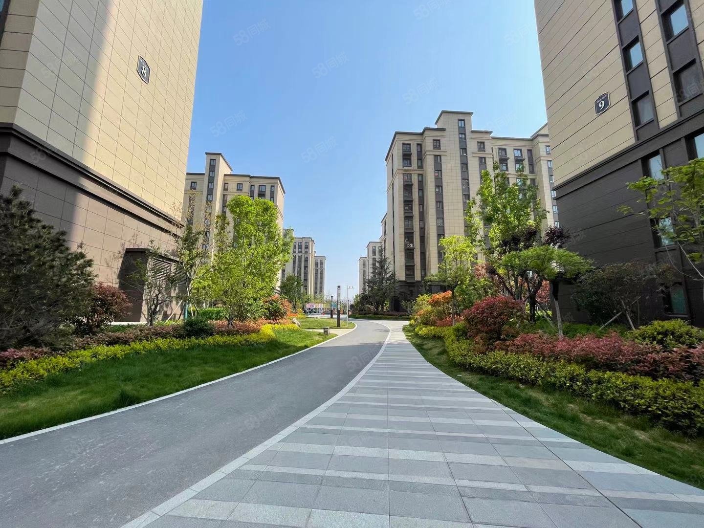 中仁澜山悦府3室2厅2卫118㎡南北86万