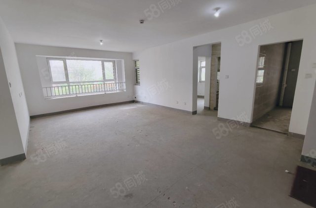 月季公园~华建~洋房 四室两厅两卫带车位储藏室免大税新房未住