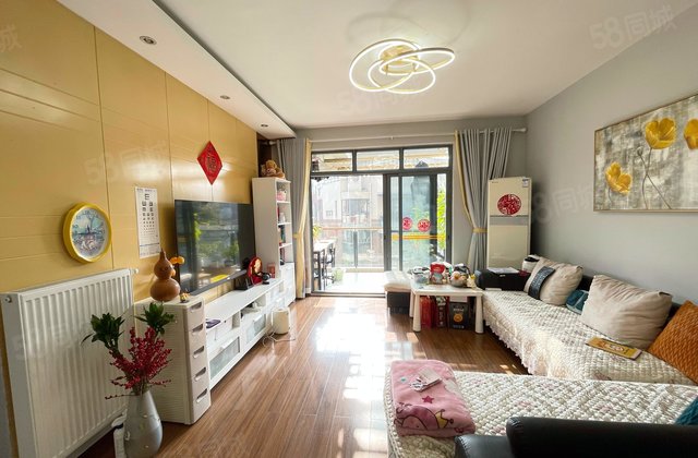 华润翡翠城3期3室2厅119㎡318万二手房图片