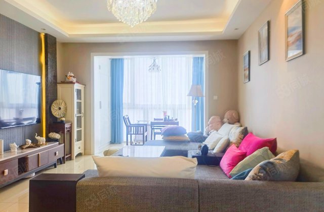 吉宝凌云峰阁3室2厅135.64㎡416万二手房图片