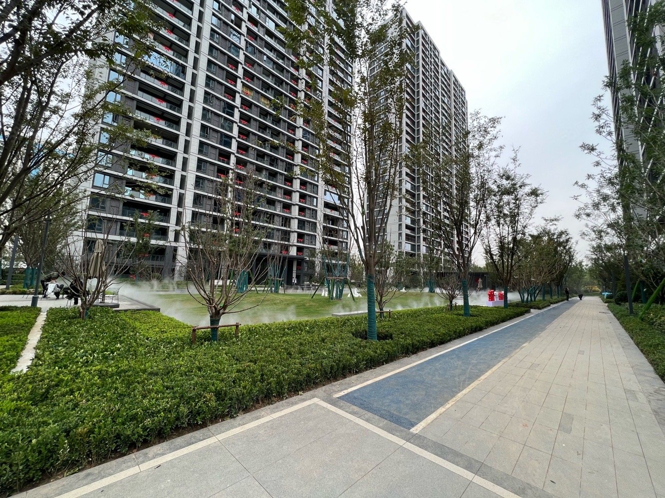 3室1厅 南北通透 电梯房 97平 楼下正弘汇,正弘青云筑-郑州58同城