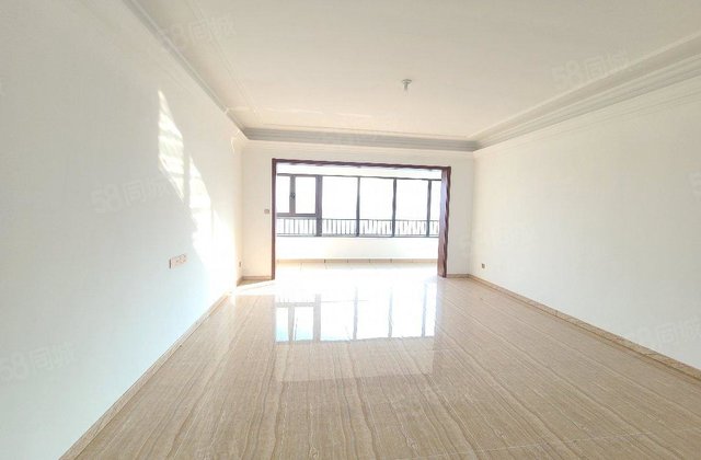 碧桂园国岳府 楼层好 5居室单价1.1万 近医院  南北通透