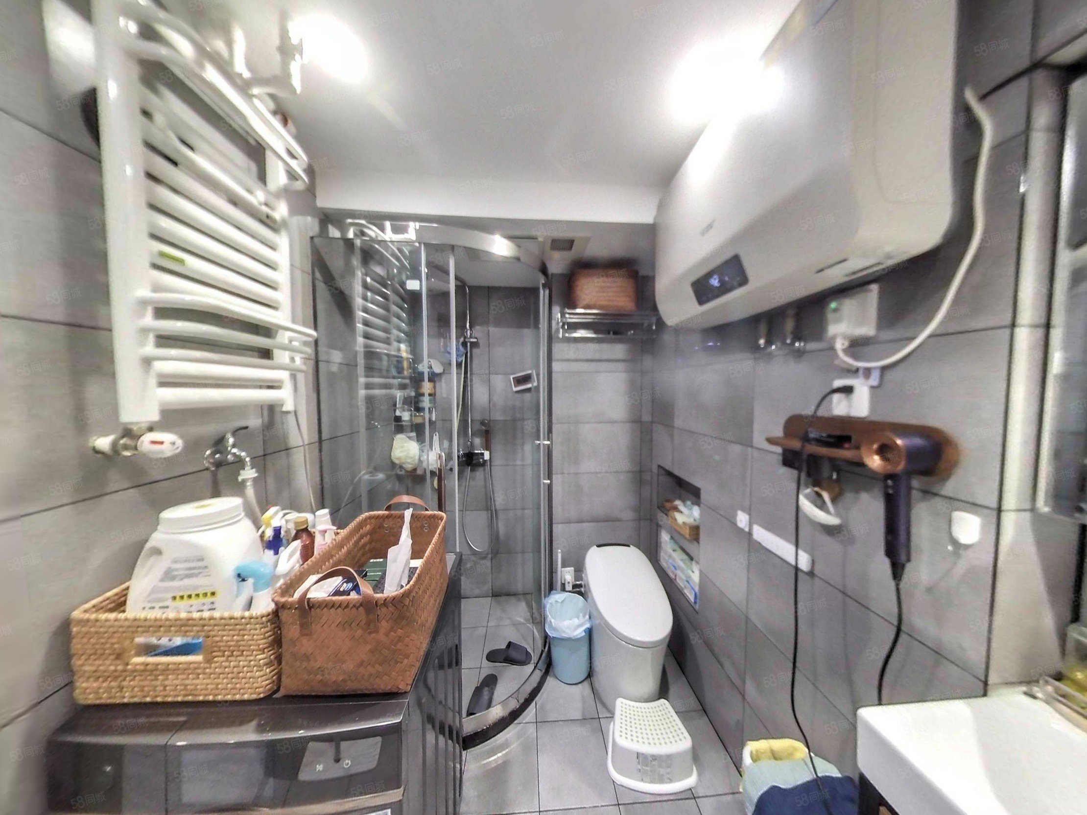 葡東小區(qū)2室1廳1衛(wèi)68.75㎡南北176萬(wàn)