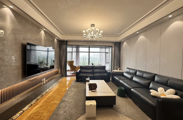 翡丽湾西区，194，精装修，三天必卖