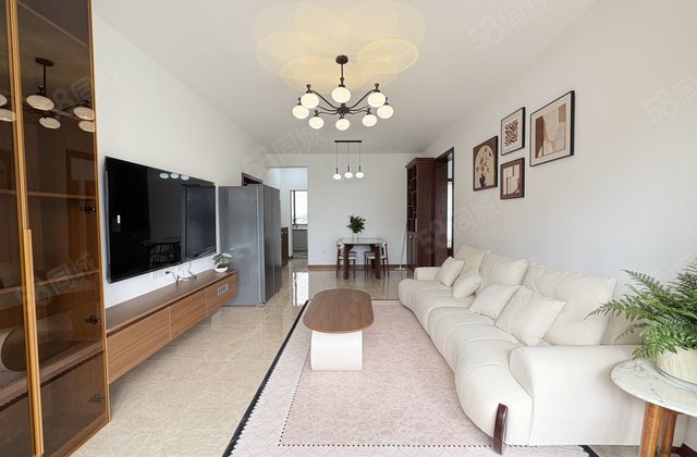 香槟国际(1期)3室2厅94㎡62万二手房图片