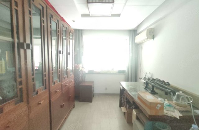 高新区文轩实验 凤凰新城 联排别墅边户 带前院 好停车