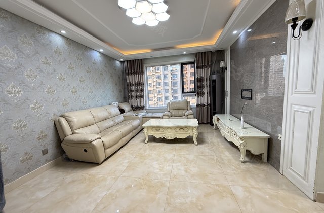 急售！昌润莲城！精装！带车位储！中间层！徒海河！东苑！实验