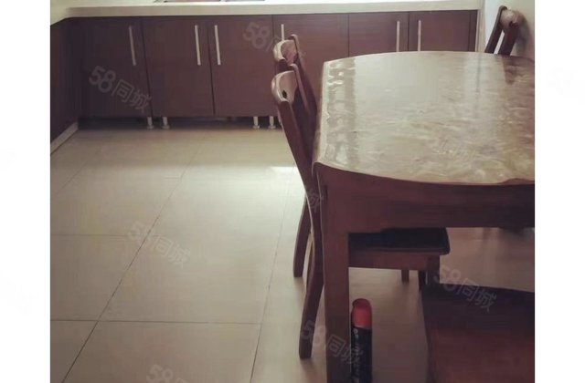 南美假日3室2厅115.47㎡92万二手房图片