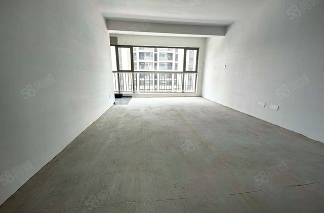 中港城和园4室2厅168㎡94万二手房图片
