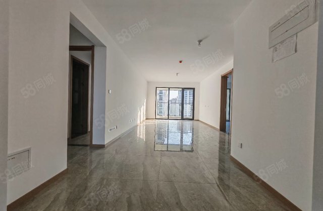 急售城市芳华蘭园总高18层有车储！三叶草双阳台户型城市玖玺