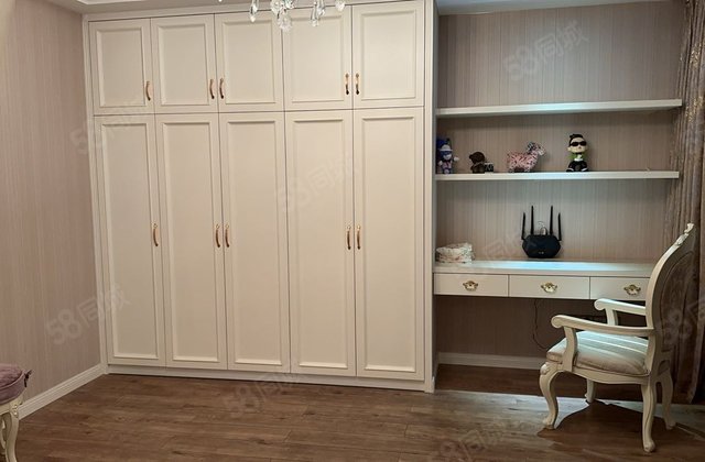 泰富广场3室1厅114㎡101万二手房图片