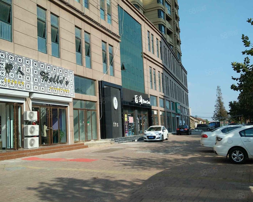 泰华城市广场小区