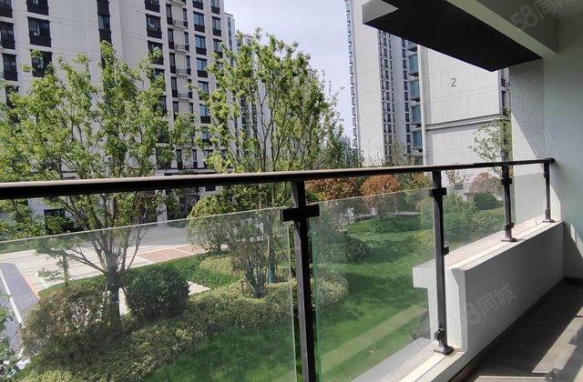新上 城市芳华锦园 边户车位储藏室  城市芳华 玖玺清风和庐