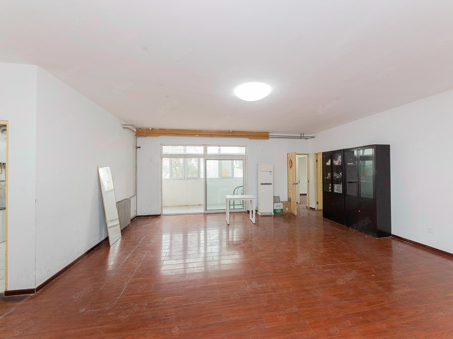 中興家園3室2廳2衛(wèi)172㎡東南1099萬