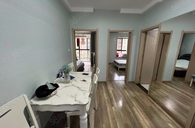 荣润首府2室1厅65㎡59.8万二手房图片