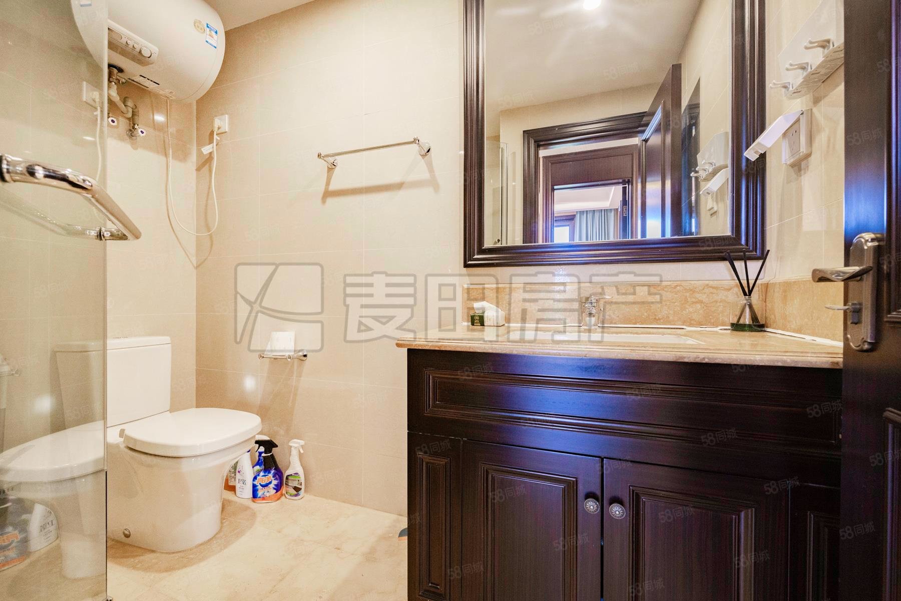 楓丹壹號(hào)(二期)3室2廳2衛(wèi)116㎡南北620萬(wàn)