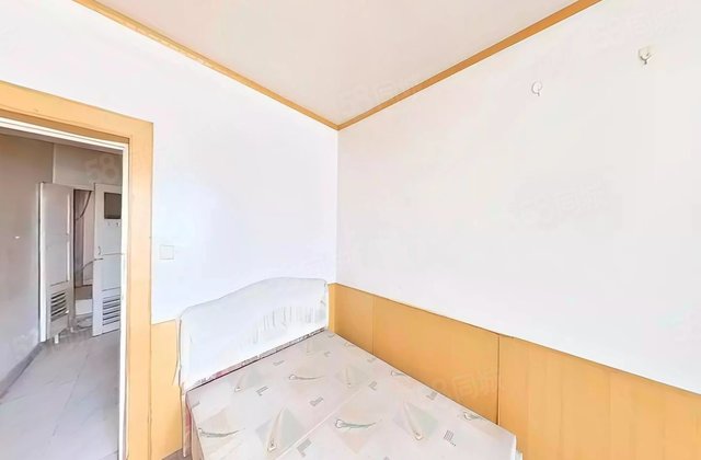 石化(六区)2室2厅56㎡18.8万二手房图片
