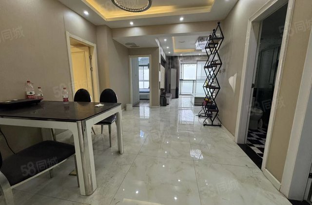 盛世东城3室2厅1卫95.95㎡南北37万