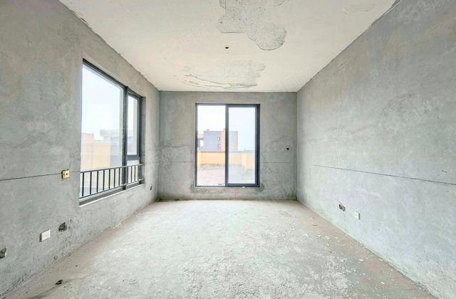 巴黎都市2区4室2厅78.38㎡149万二手房图片