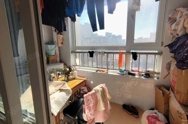 豆营颐景园D区(11-19号楼) 3房 周边配套完善