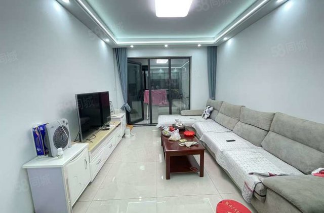 新一中附近民生凤凰城十七号院 免大税送储藏室，产权清晰