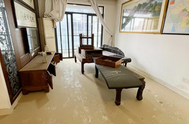 汇盛国际2室2厅88.51㎡80.1万二手房图片