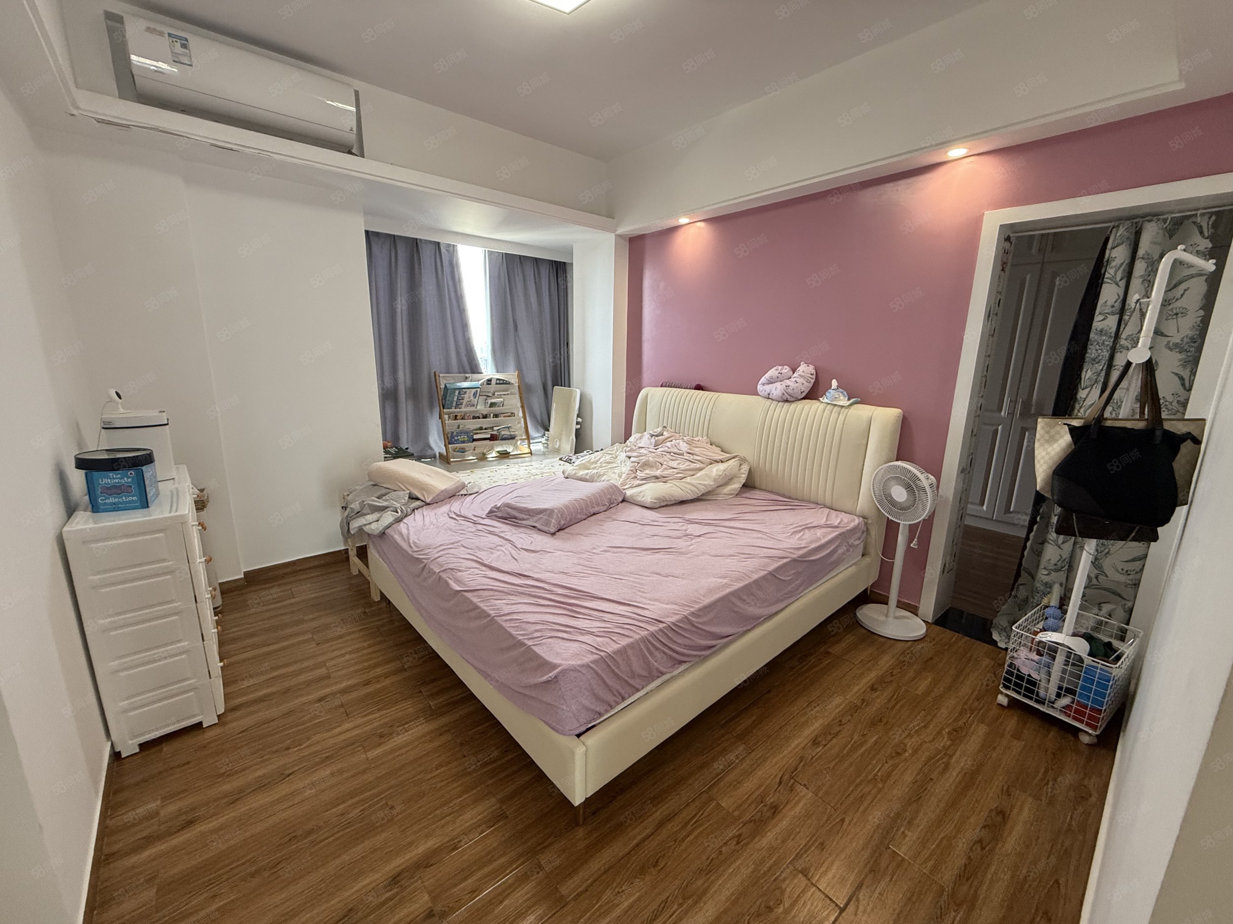 怡德花苑3室2厅2卫145㎡东南125万