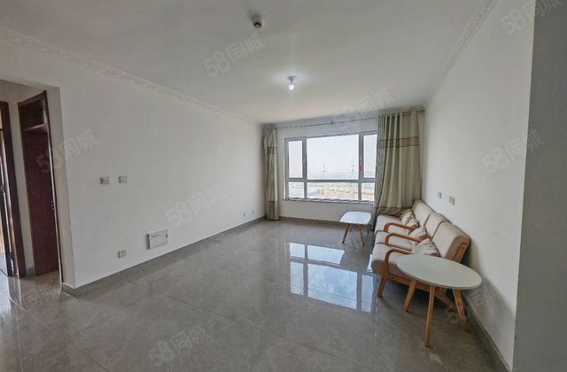 急售，边户，好楼层，三室两厅两卫，送车位储藏室，新一中外国语