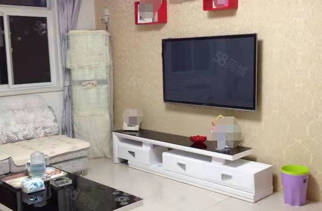 边套带窗户，光线好，带车库，一梯两户，诚心出售，三室朝阳