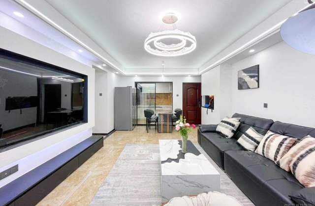 阿普阿布4室2厅113.46㎡120万二手房图片