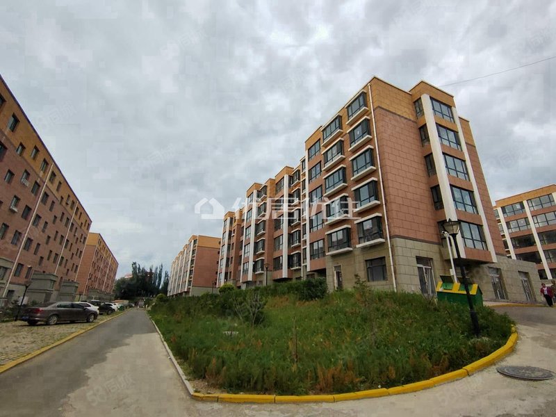 精装修 拎包入住 两居室,可做婚房